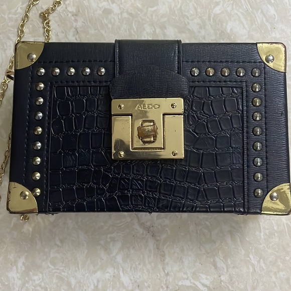 Aldo sling bag 💼 - Picture 2 of 15